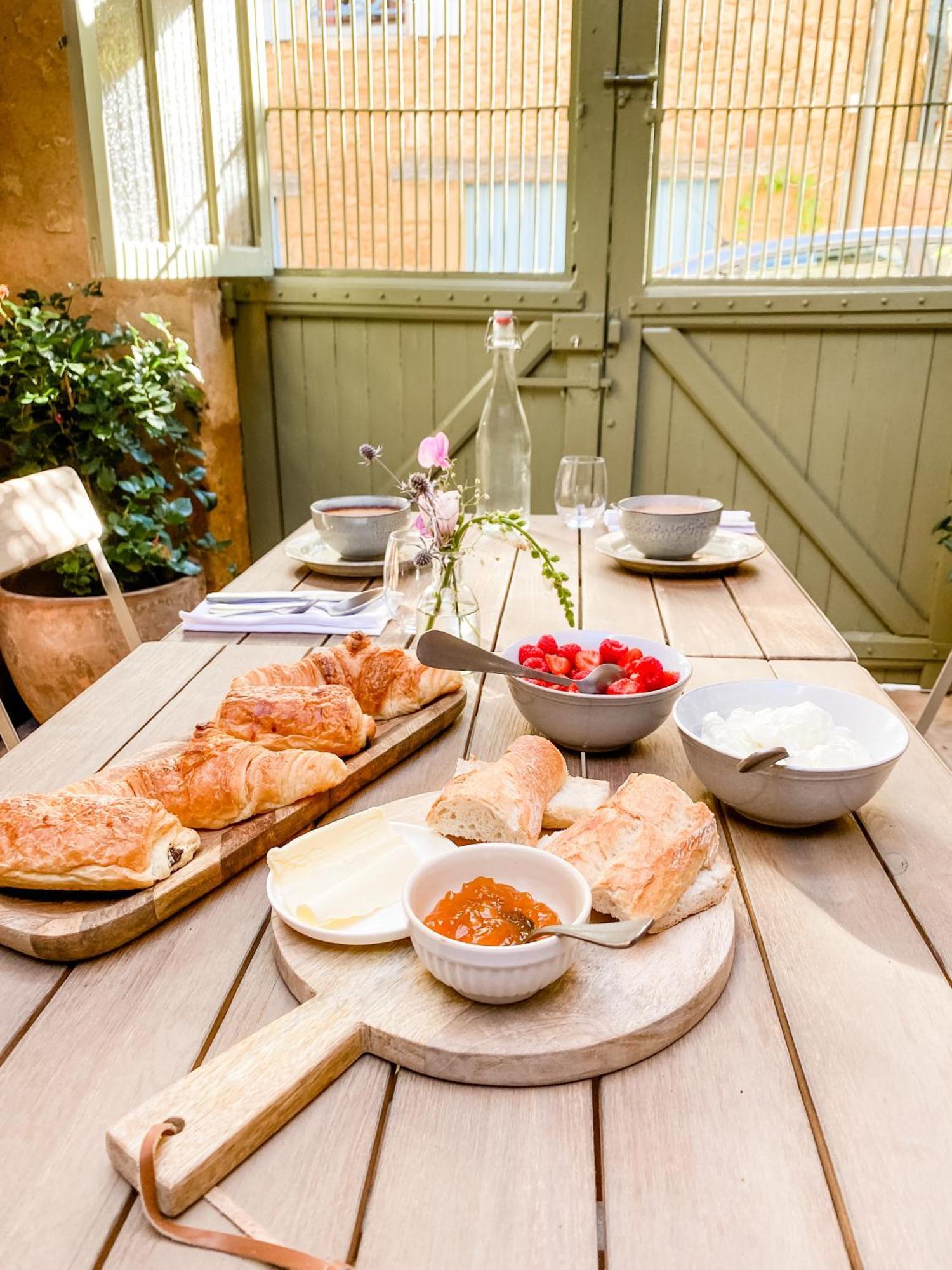 Dix Restaurant & Chambres D'Hotes, Sainte-Alvere, Dordogne Dış mekan fotoğraf